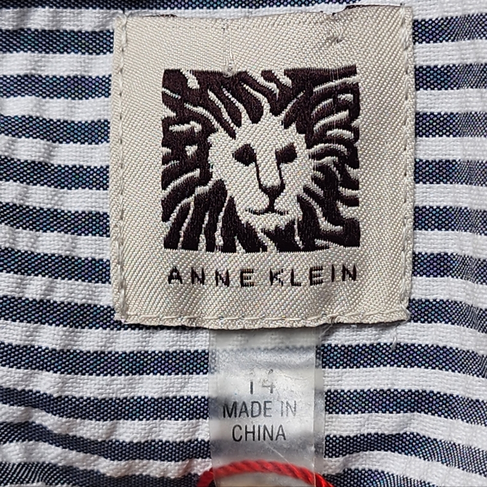 Anne Klein Gray and White Striped Seersucker Midi Dress Size 14 - Picture 5 of 9